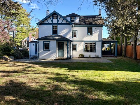 Tiny photo for Greenwich, CT 06830 (MLS # 24135789)