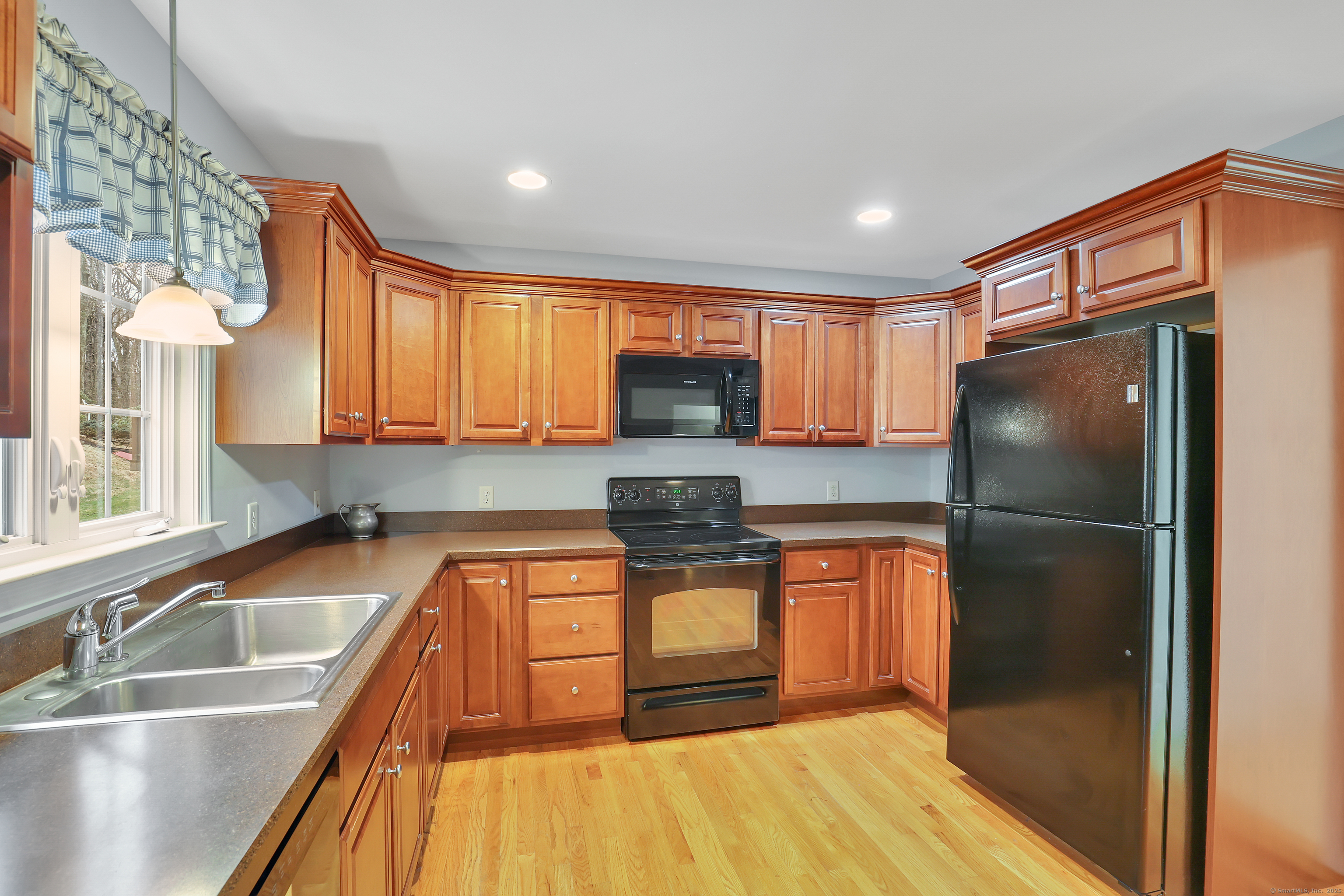84 Laurel Ridge #84, East Hampton, Connecticut image 8