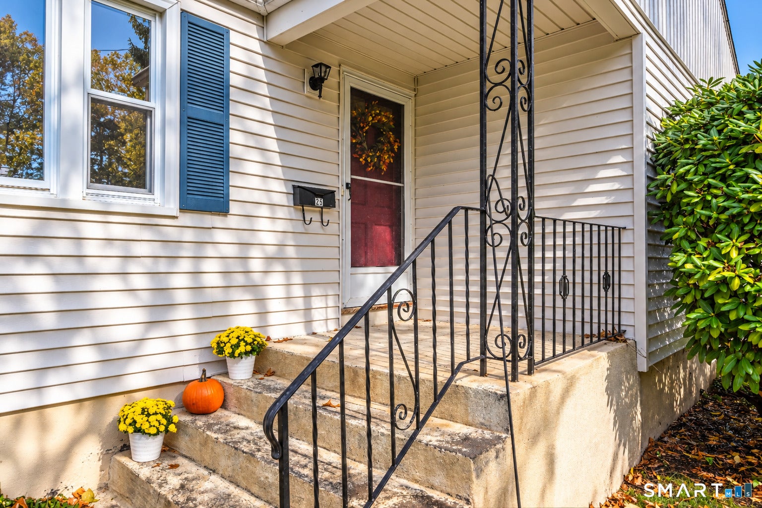 25 Westlook Road