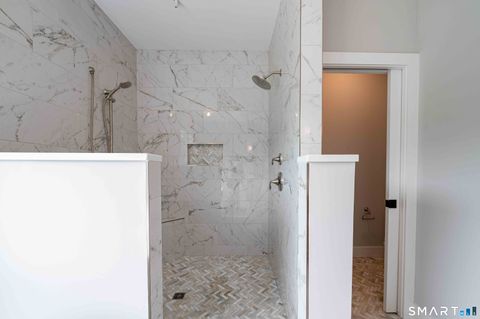 Tiny photo for 4 Pumpkin Grove, East Lyme, CT 06333 (MLS # 24144431)