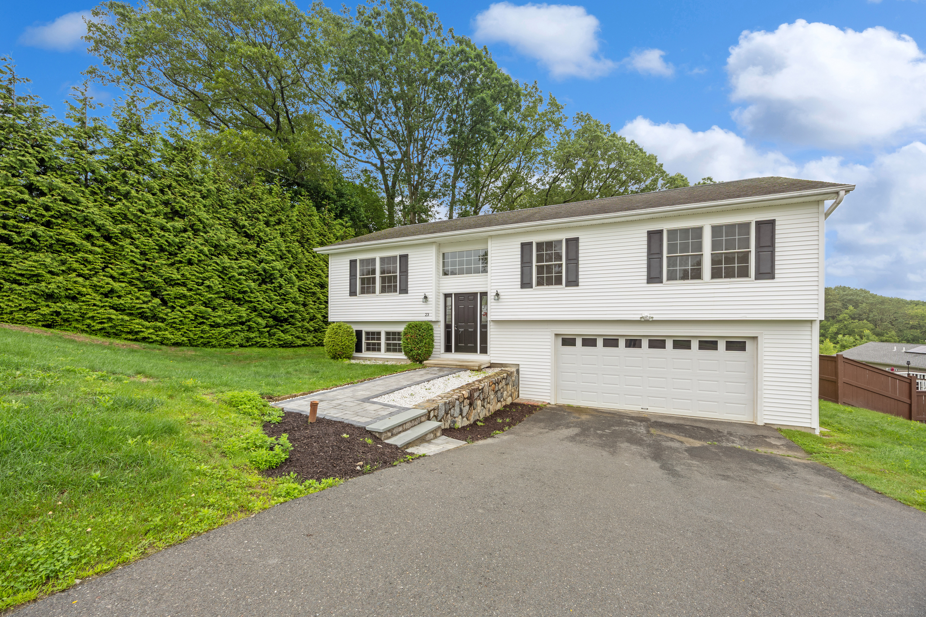 23 Shadybrook Lane