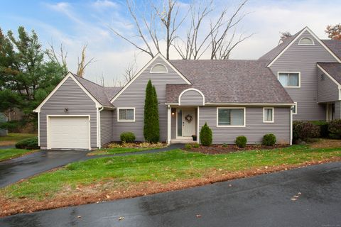 Photo of 2 Quail Drive #2, Simsbury, CT 06081 (MLS # 24135401)