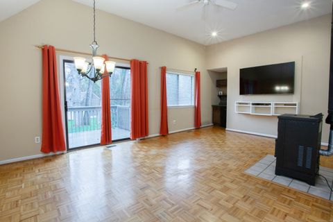 Tiny photo for 2 Quail Drive #2, Simsbury, CT 06081 (MLS # 24135401)