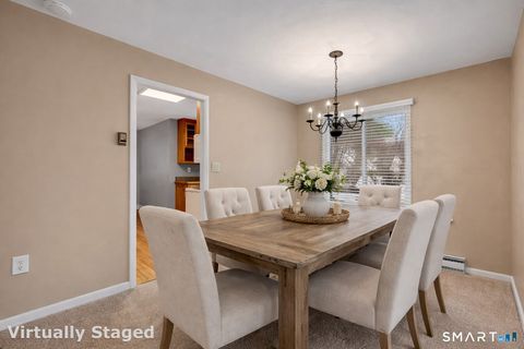 Tiny photo for 1 Great Oak Court #1, Cromwell, CT 06416 (MLS # 24151522)