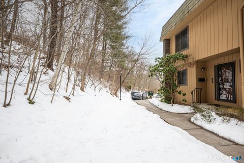 Tiny photo for 1 Great Oak Court #1, Cromwell, CT 06416 (MLS # 24151522)