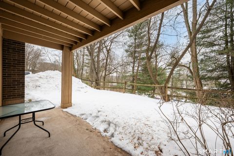 Tiny photo for 1 Great Oak Court #1, Cromwell, CT 06416 (MLS # 24151522)