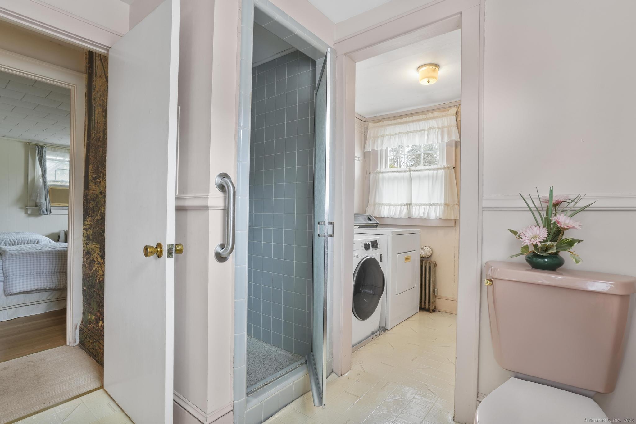 95 Thames Street, New London, Connecticut image 25
