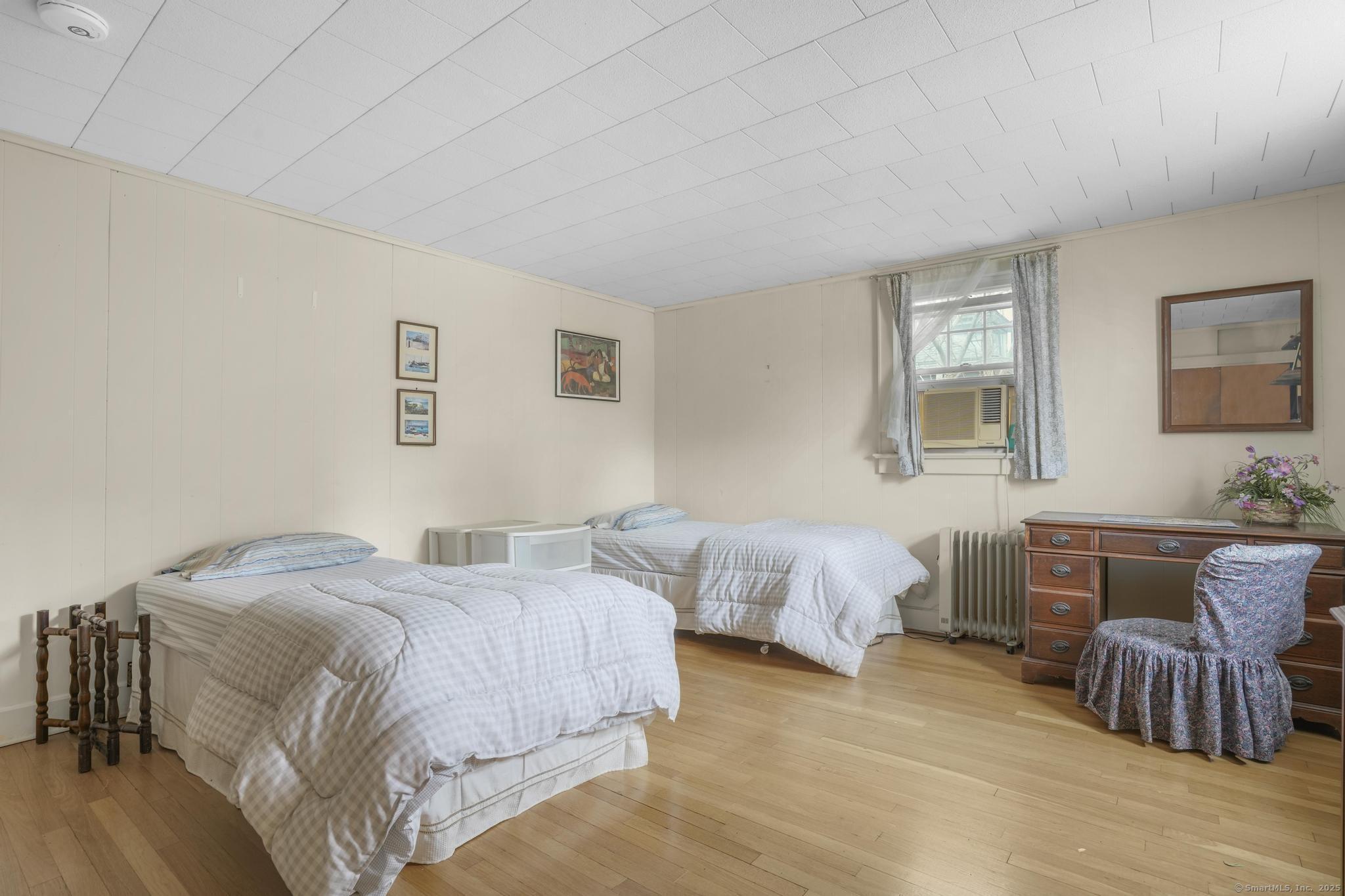 95 Thames Street, New London, Connecticut image 24