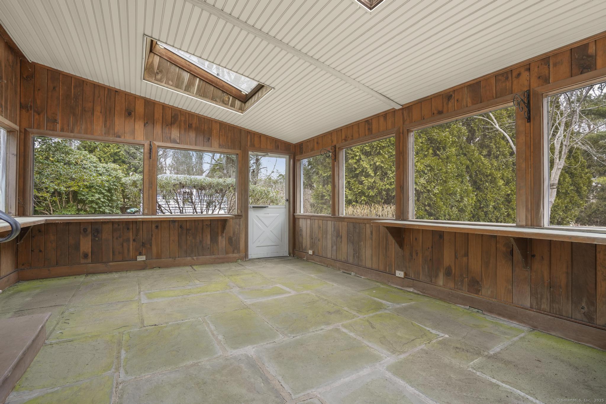 95 Thames Street, New London, Connecticut image 18