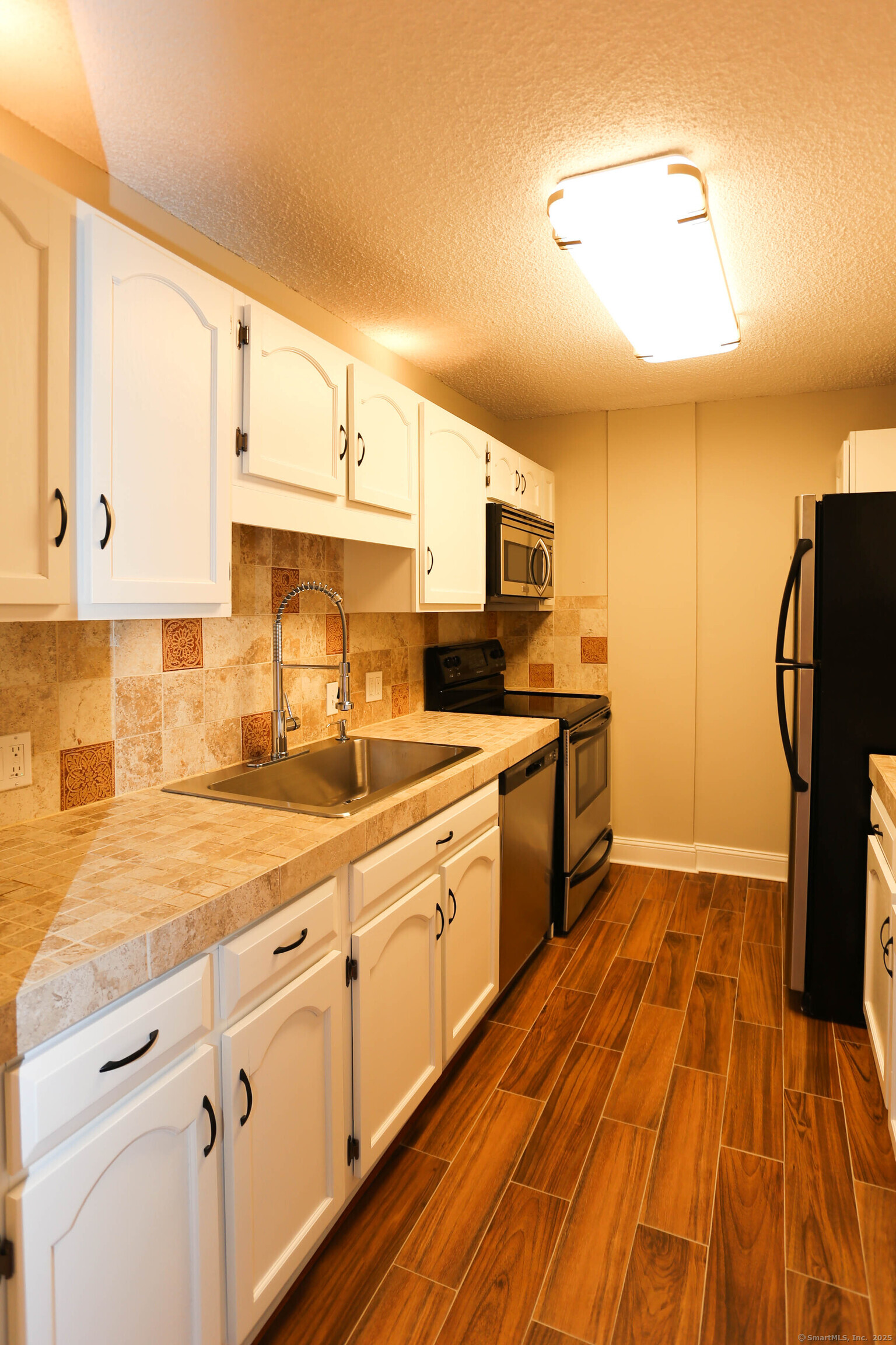 1 Strawberry Hill Avenue #APT 4H, Stamford, Connecticut image 8