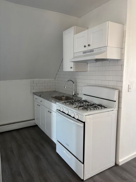 Tiny photo for 464 Wilmot Avenue, Bridgeport, CT 06607 (MLS # 24144268)