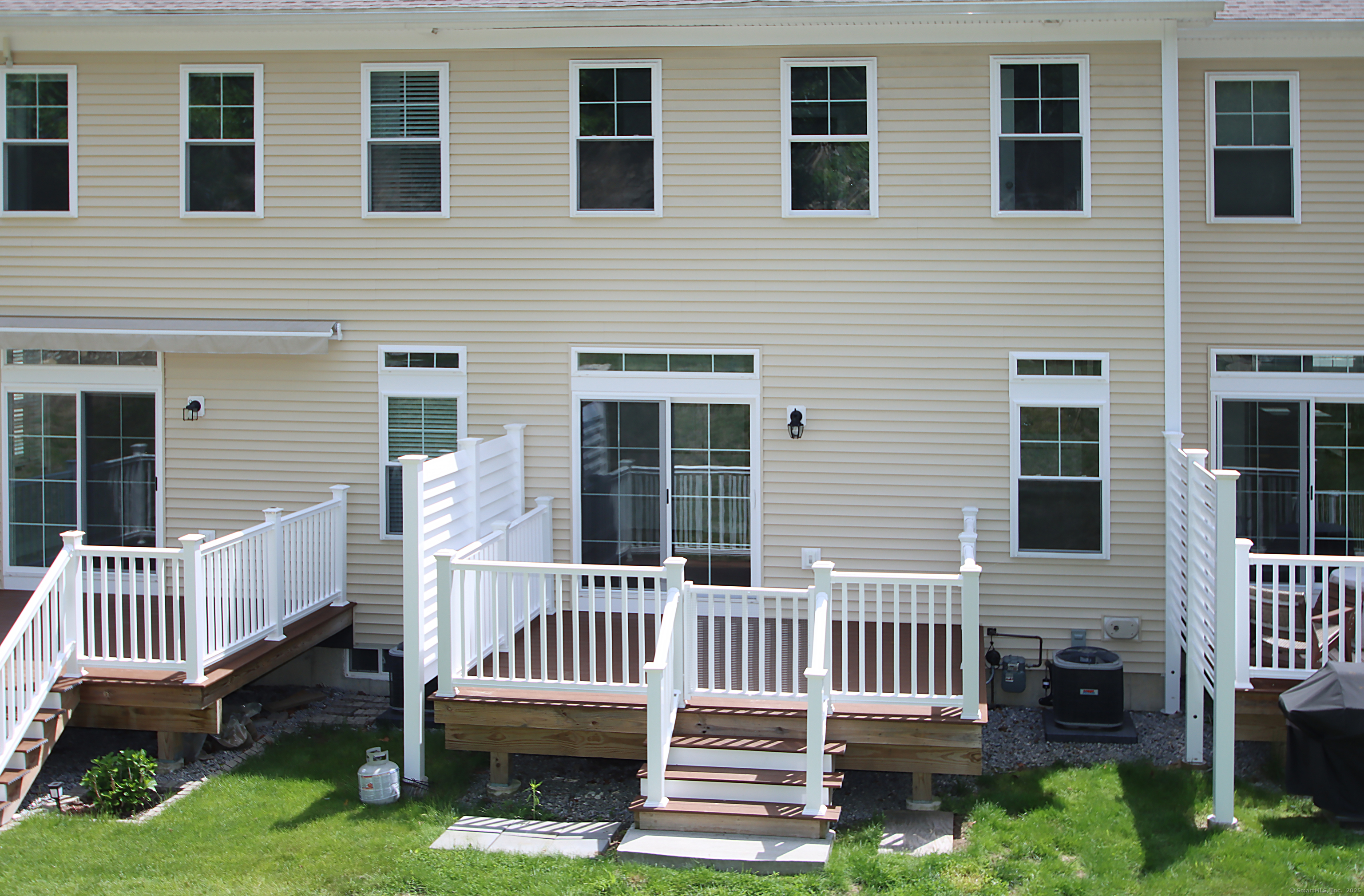 35 Village Crossing #35, East Lyme, Connecticut image 4
