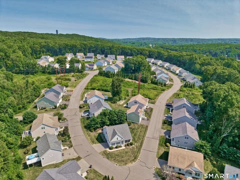 Tiny photo for 1 Heritage Court #1, Wolcott, CT 06716 (MLS # 24196605)