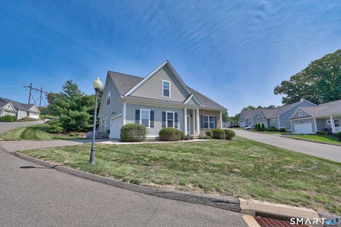 Tiny photo for 1 Heritage Court #1, Wolcott, CT 06716 (MLS # 24196605)