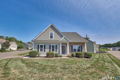 Tiny photo for 1 Heritage Court #1, Wolcott, CT 06716 (MLS # 24196605)