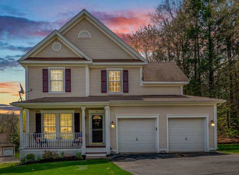 19 Village Lane 19 Canton CT 06019