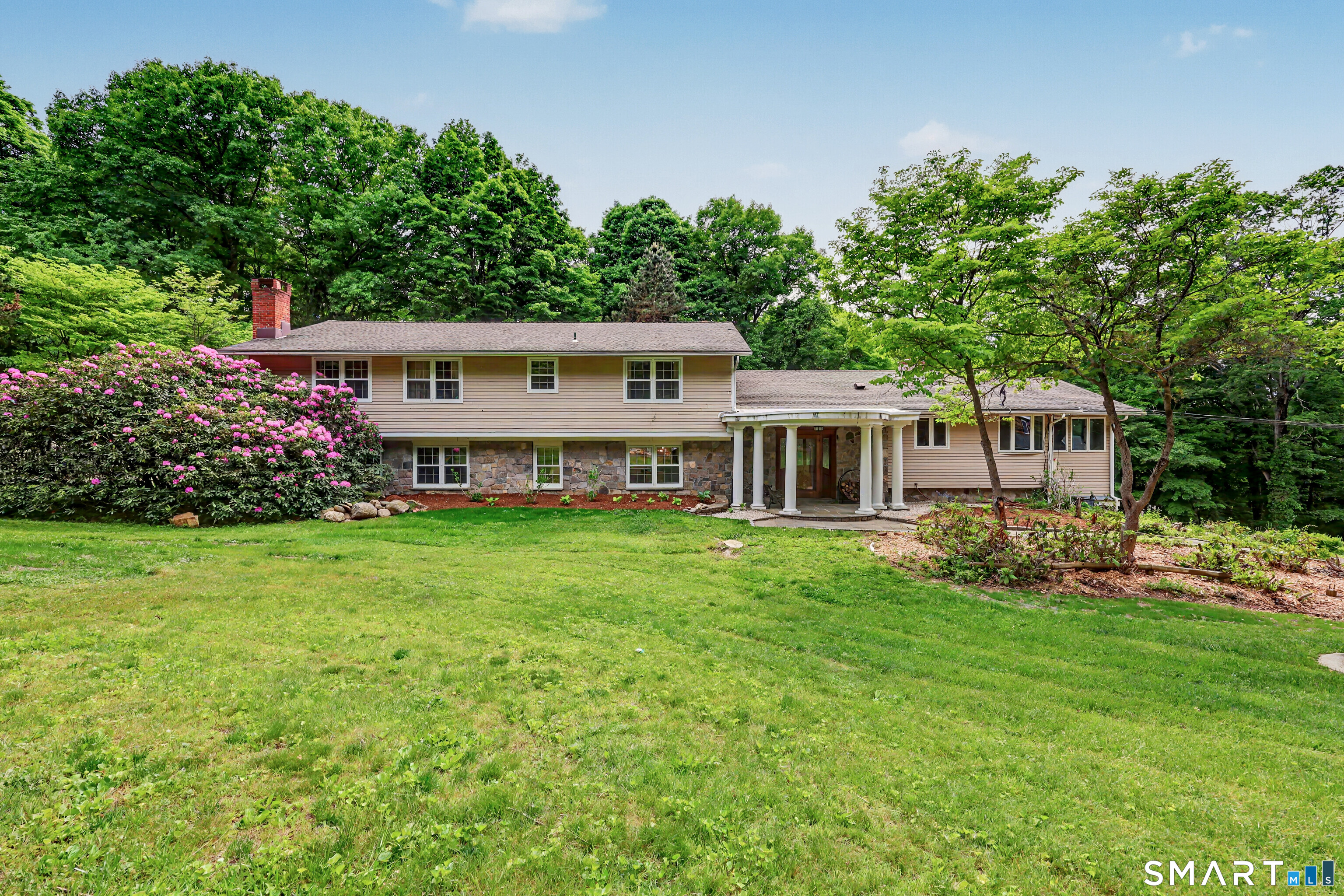 16 Shady Lane