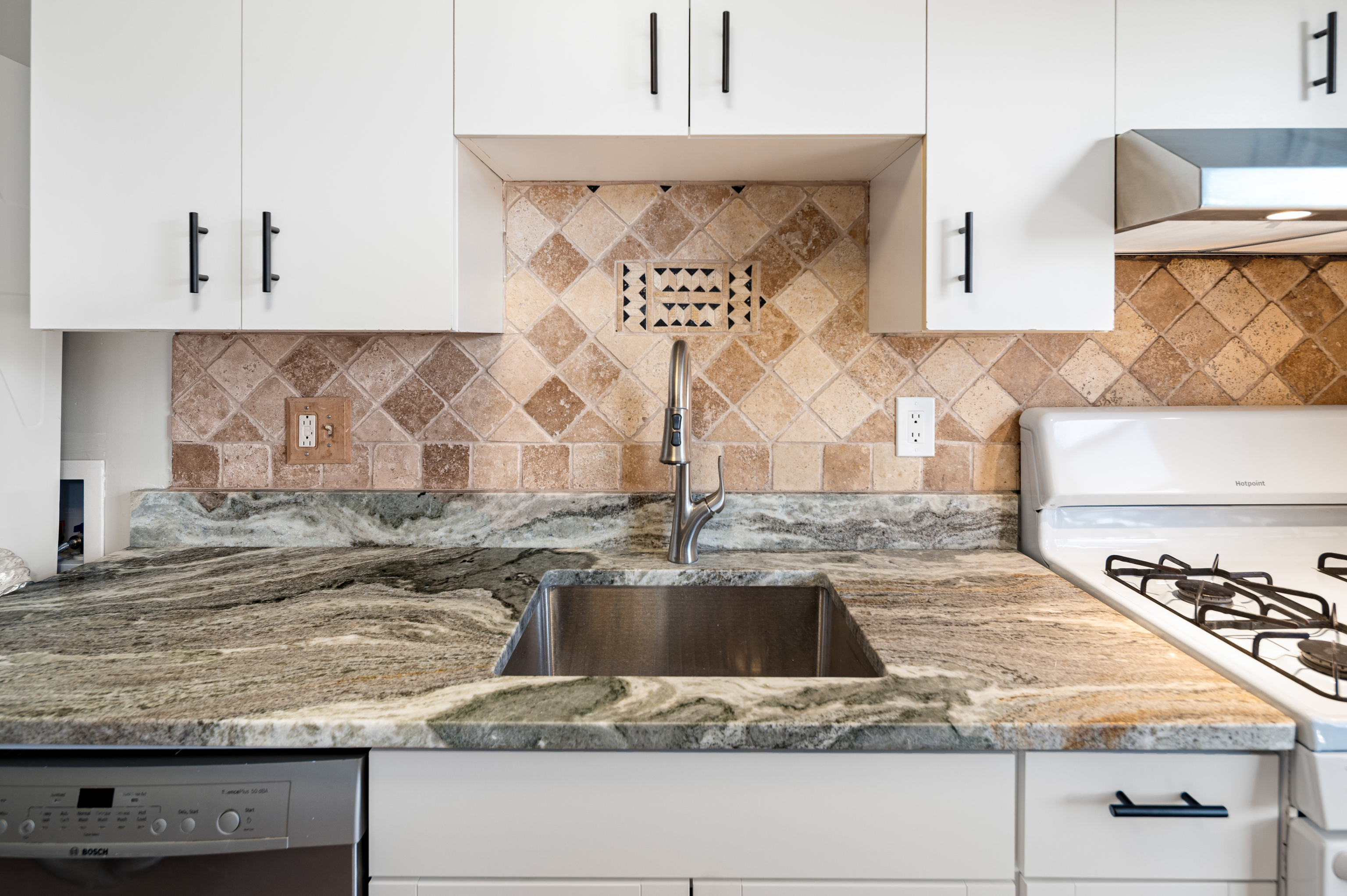 23 Standish Road APT 2