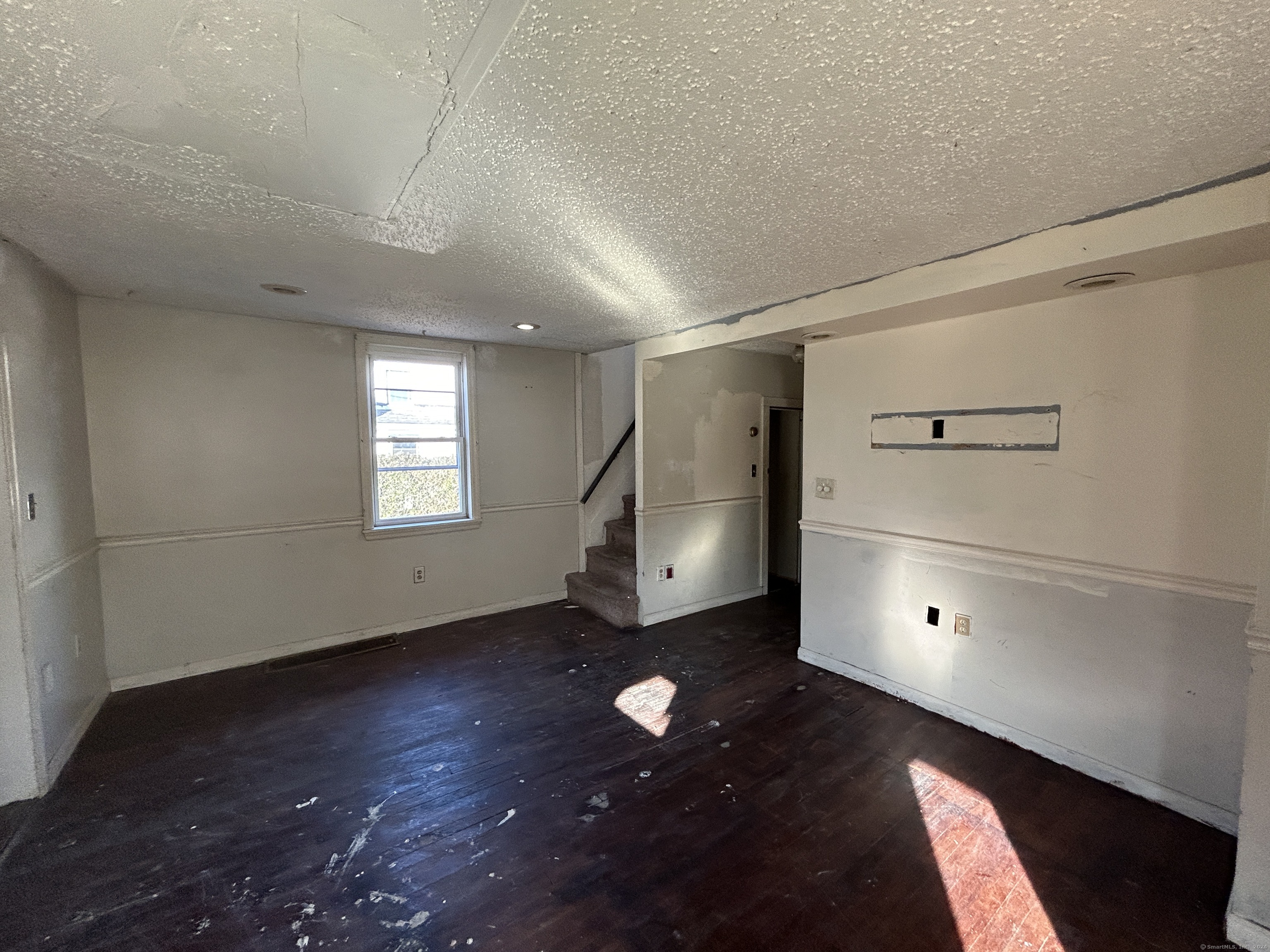 81 Governor Street, East Hartford, Connecticut image 10