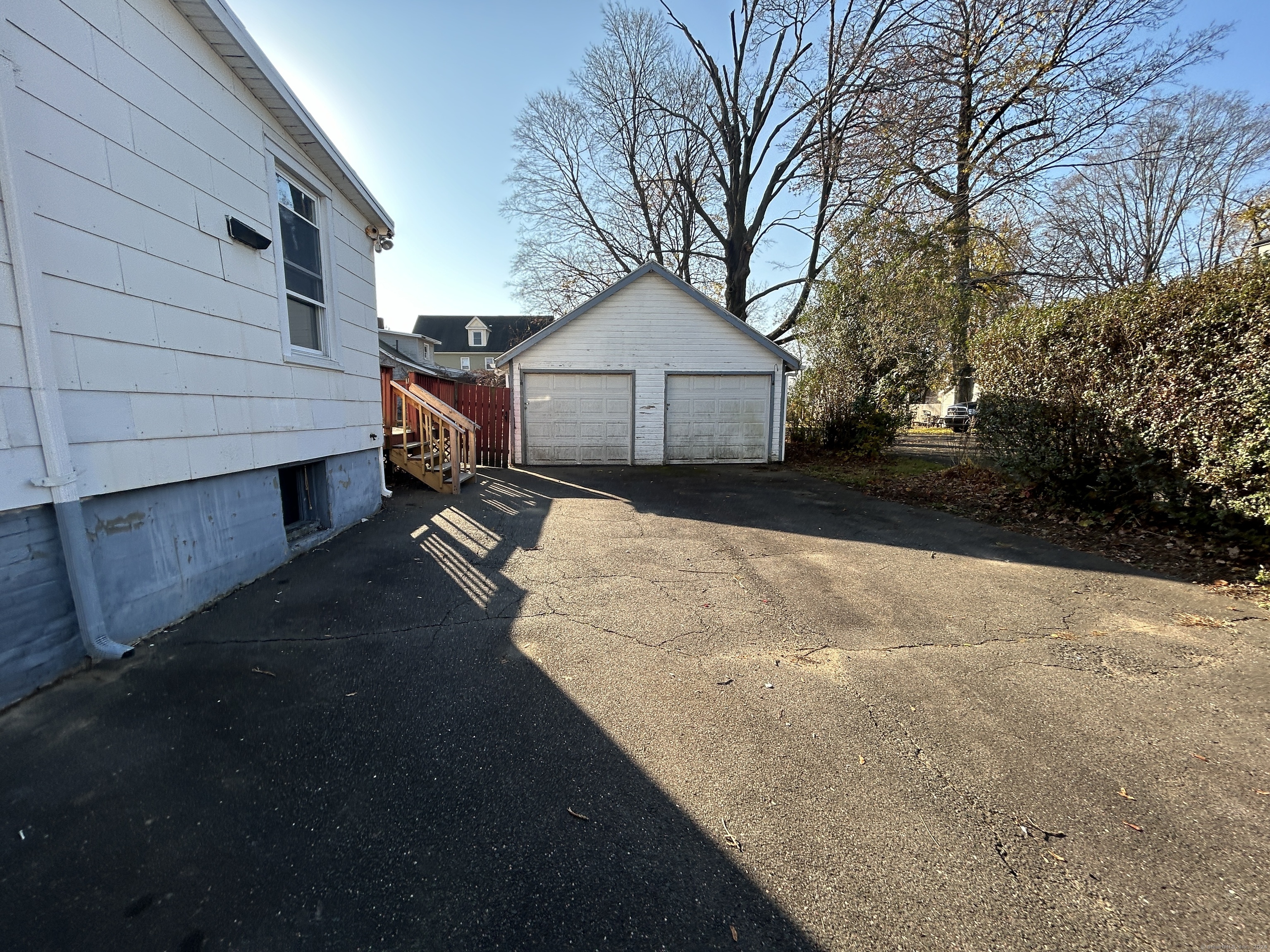 81 Governor Street, East Hartford, Connecticut image 23