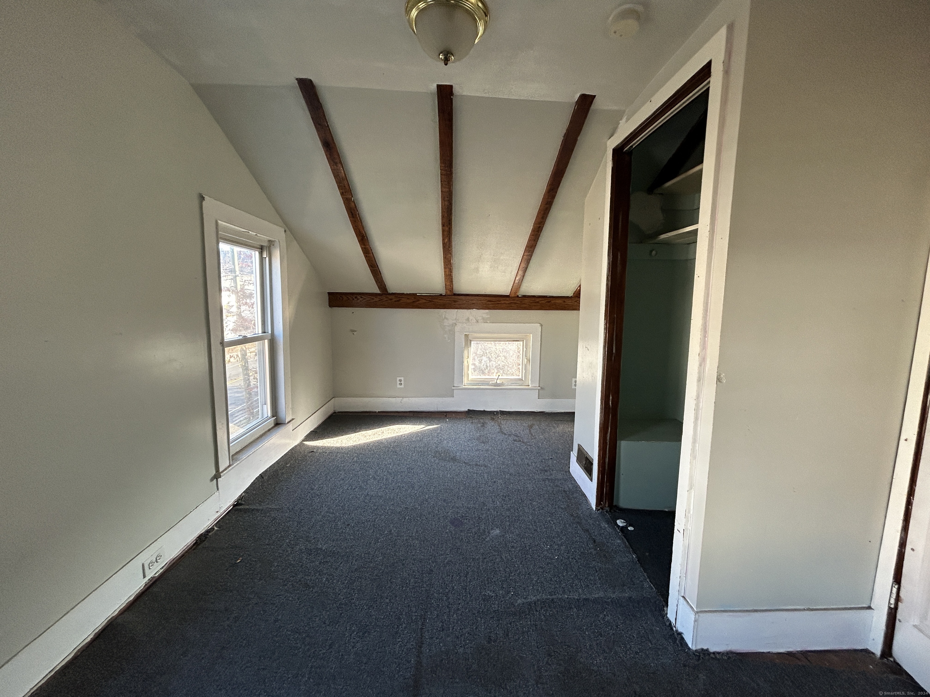 81 Governor Street, East Hartford, Connecticut image 15