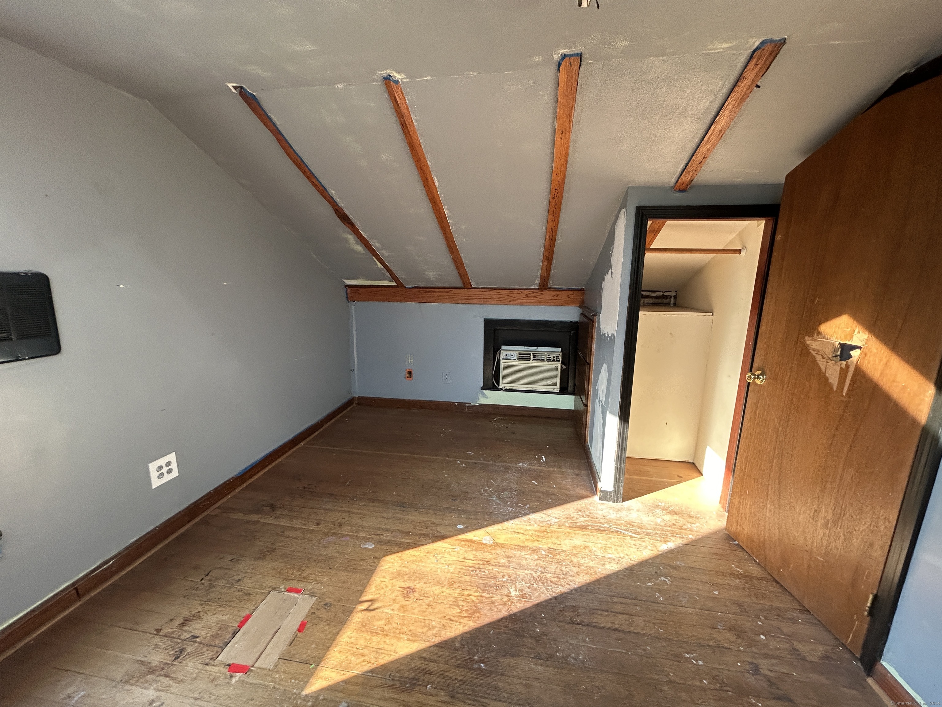 81 Governor Street, East Hartford, Connecticut image 17