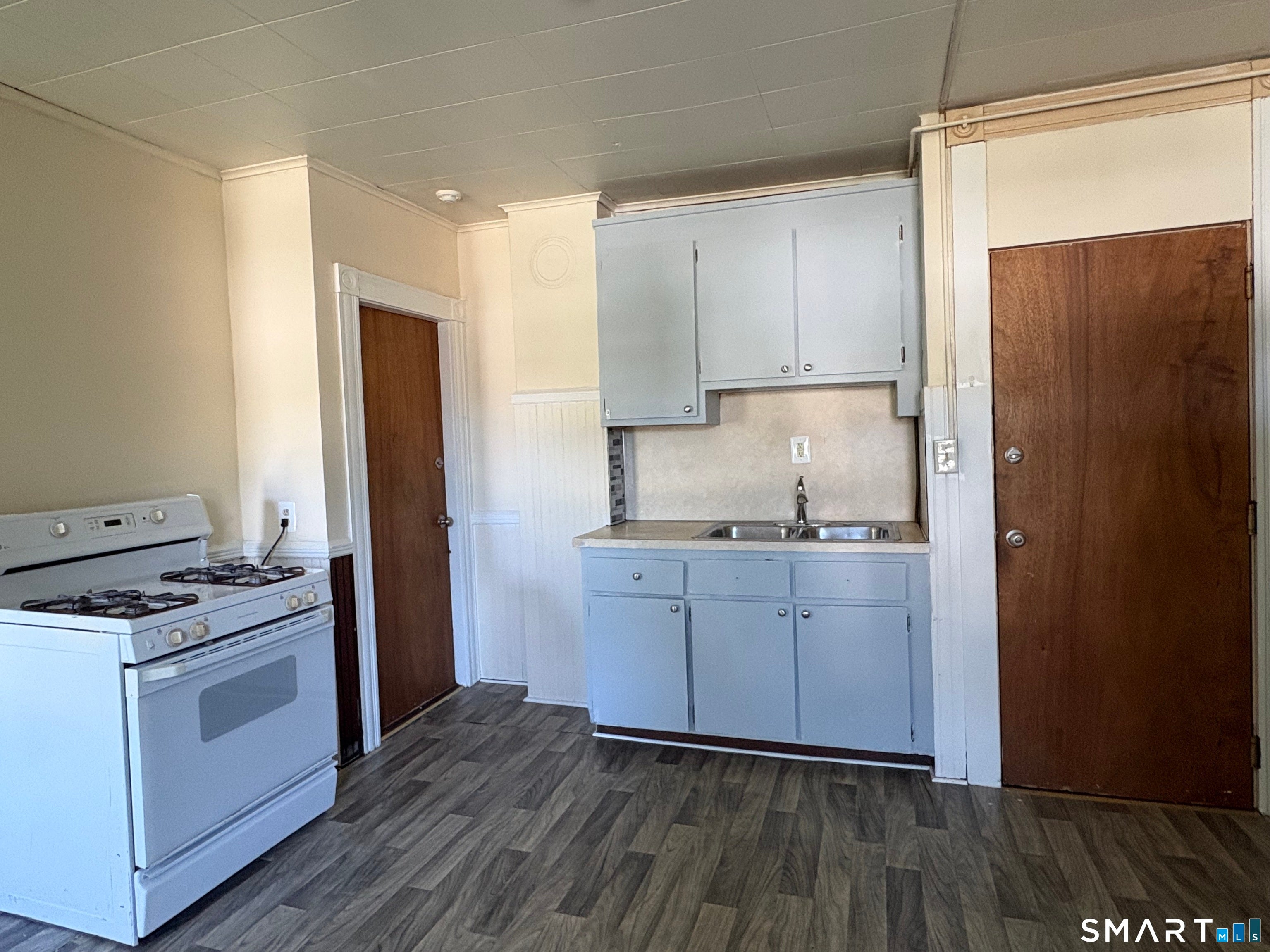 240-242 Washington Street 2N