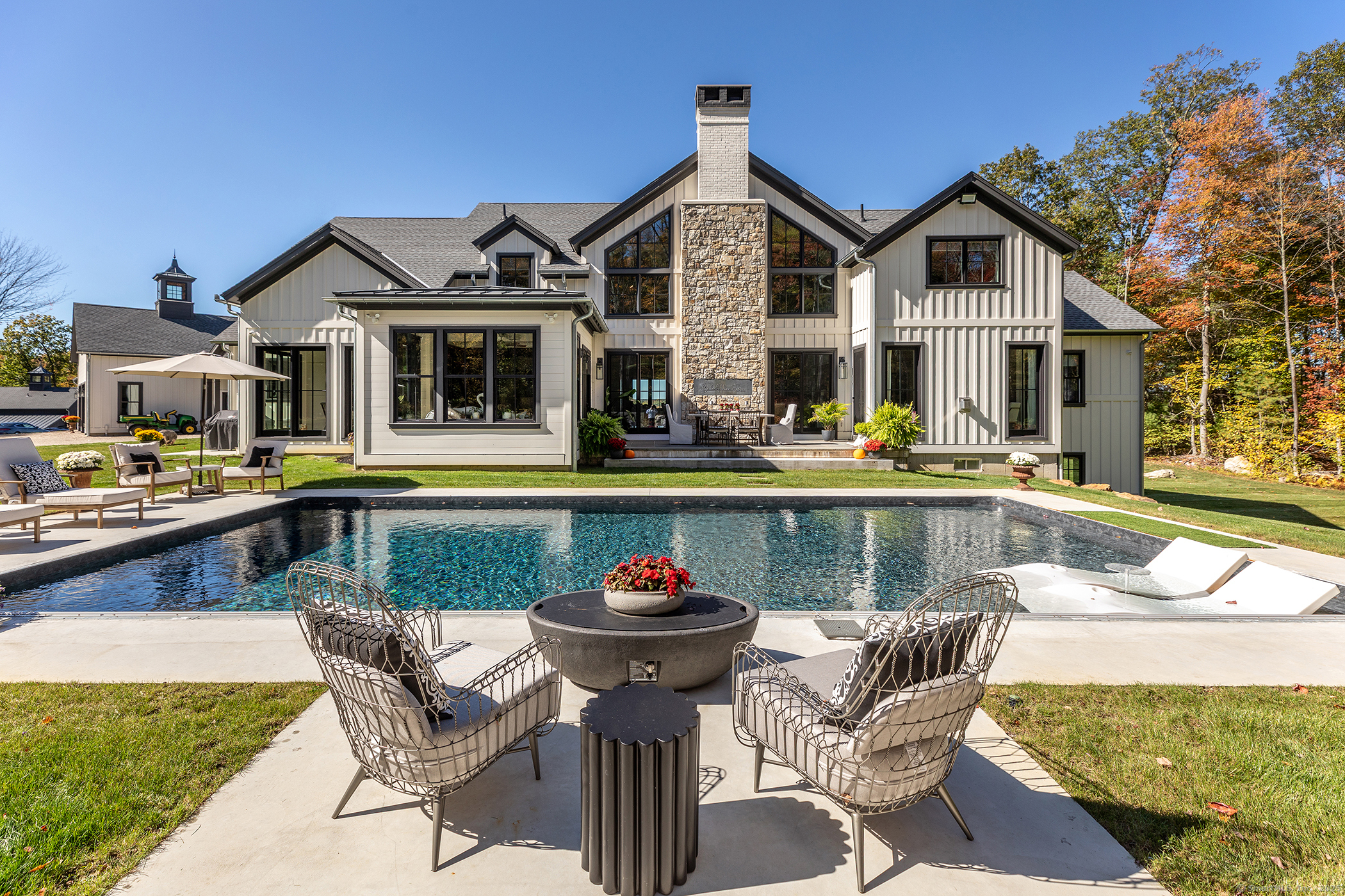 9 Steeple Chase Road