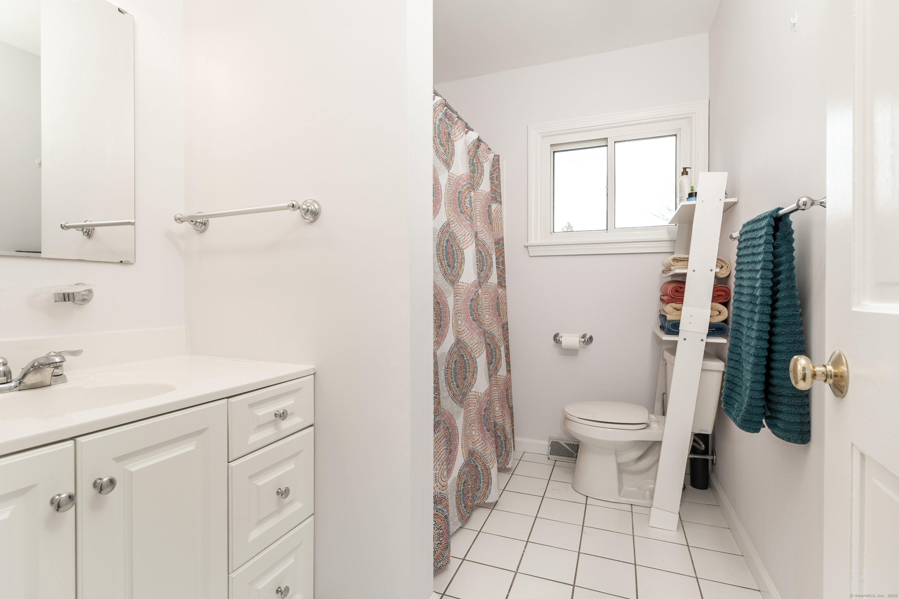 1078 Wolf Hill Road, Cheshire, Connecticut image 16
