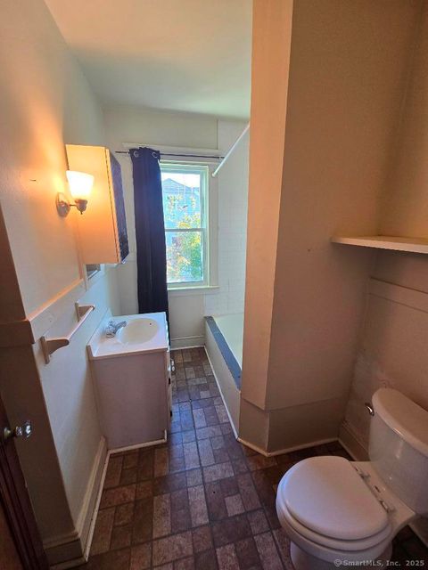 Tiny photo for 67 Fox Street #3rd Floor, Waterbury, CT 06708 (MLS # 24138250)