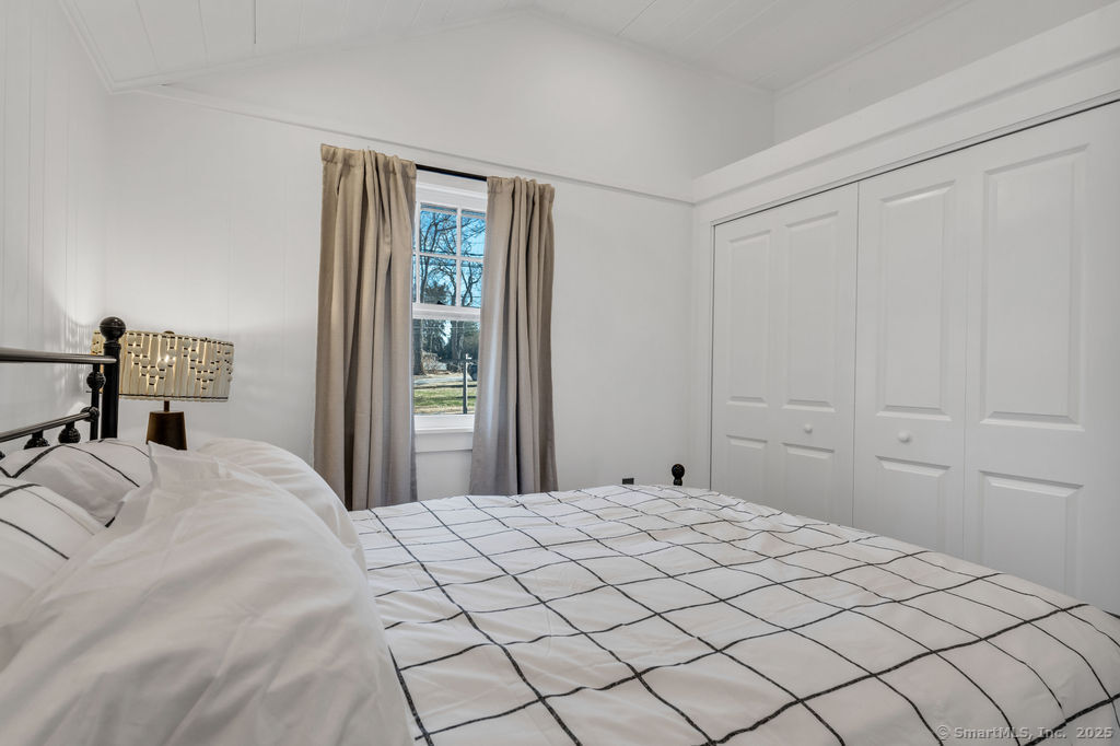 69 Waterside Lane 2