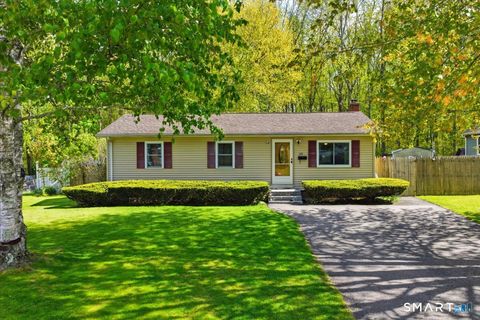 Photo of 155 Southridge Drive, Windham, CT 06226 (MLS # 24173337)