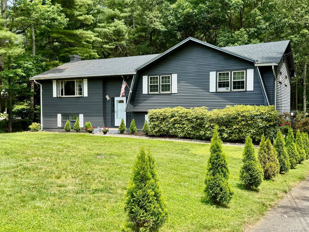 Photo of 848 Manchester Road, Glastonbury, CT 06033 (MLS # 24132091)