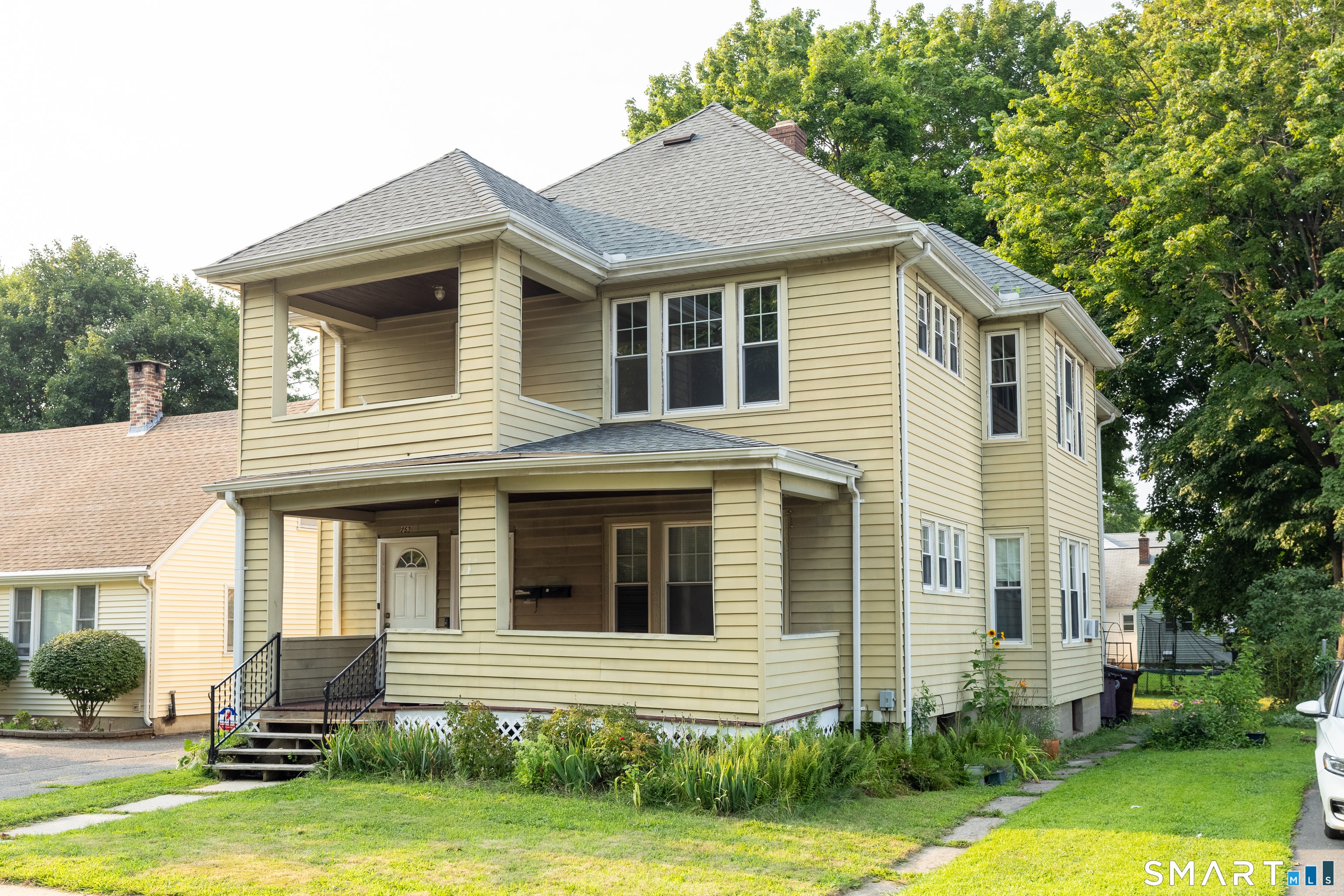 251 Monroe Street