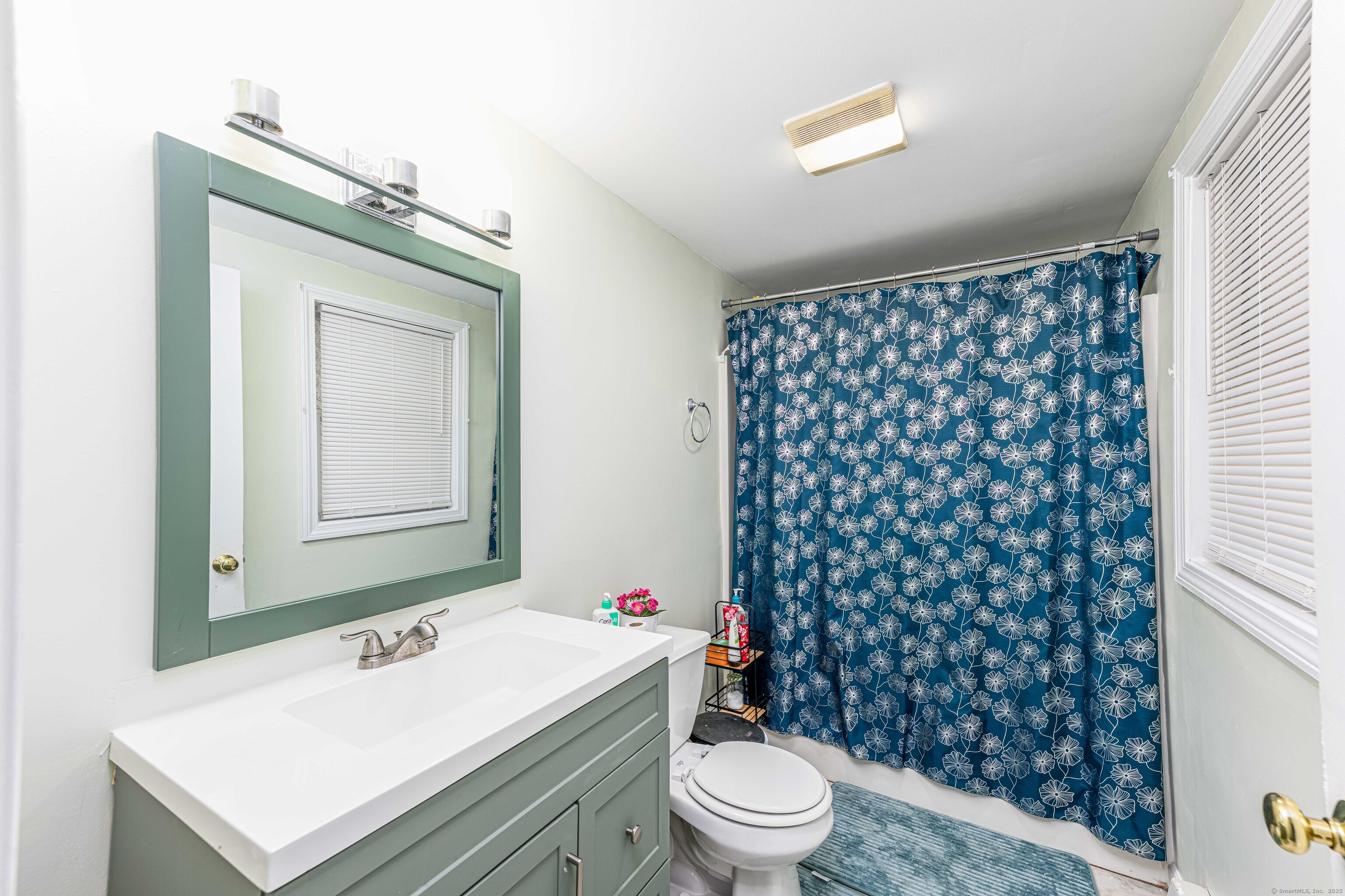 92 Blakeslee Avenue, North Haven, Connecticut image 22