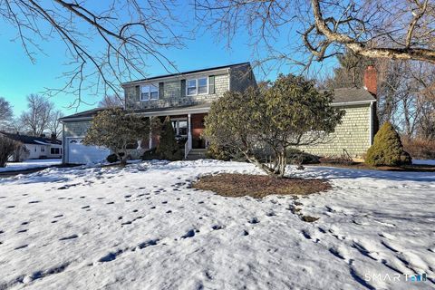 11 Williamsburg Drive Orange CT 06477