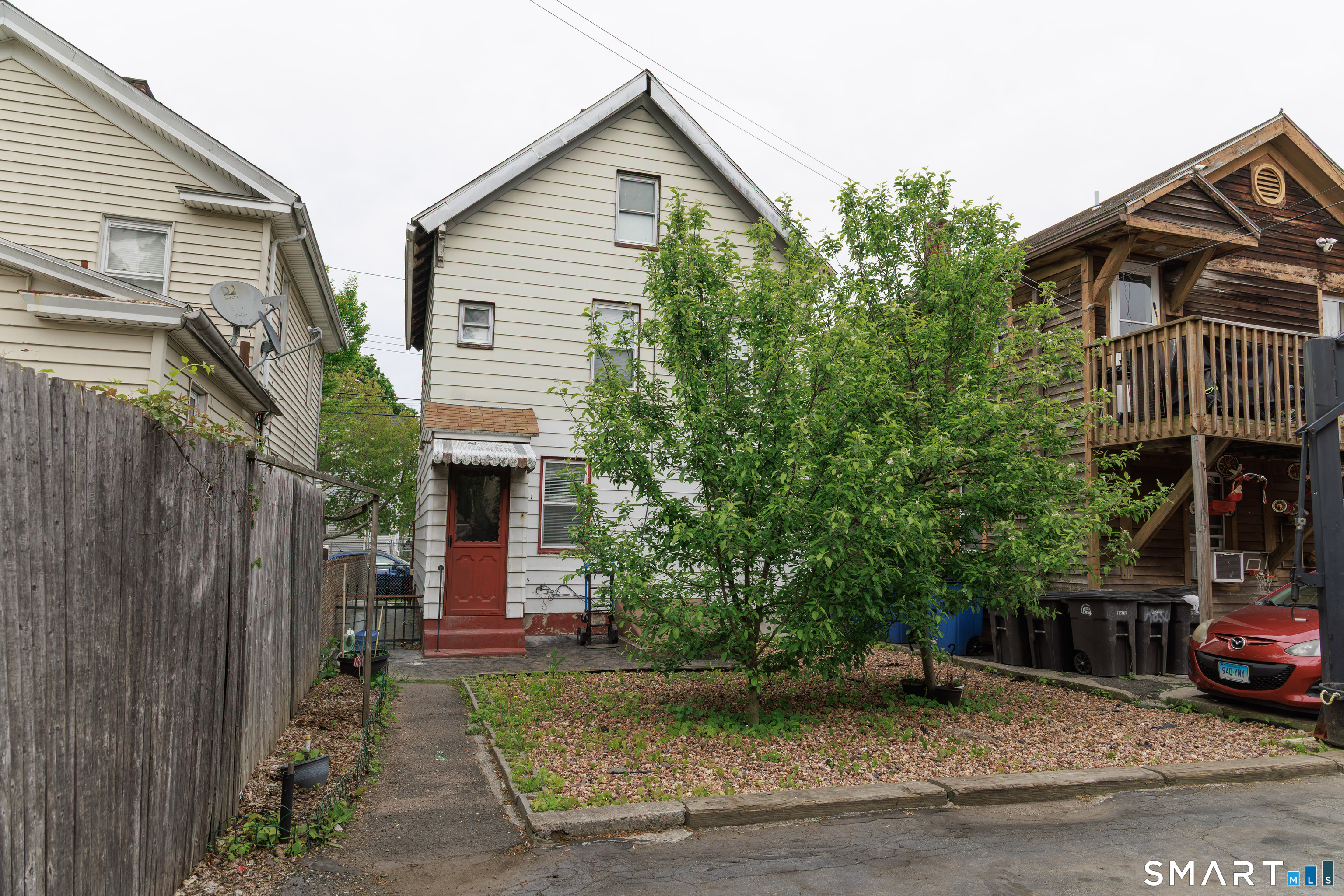 82 Fillmore Street