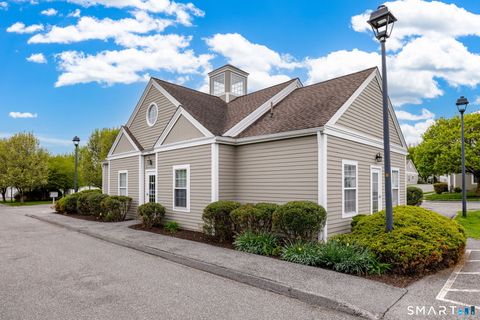 Tiny photo for 54 Elizabeth Circle #54, Newtown, CT 06482 (MLS # 24171277)