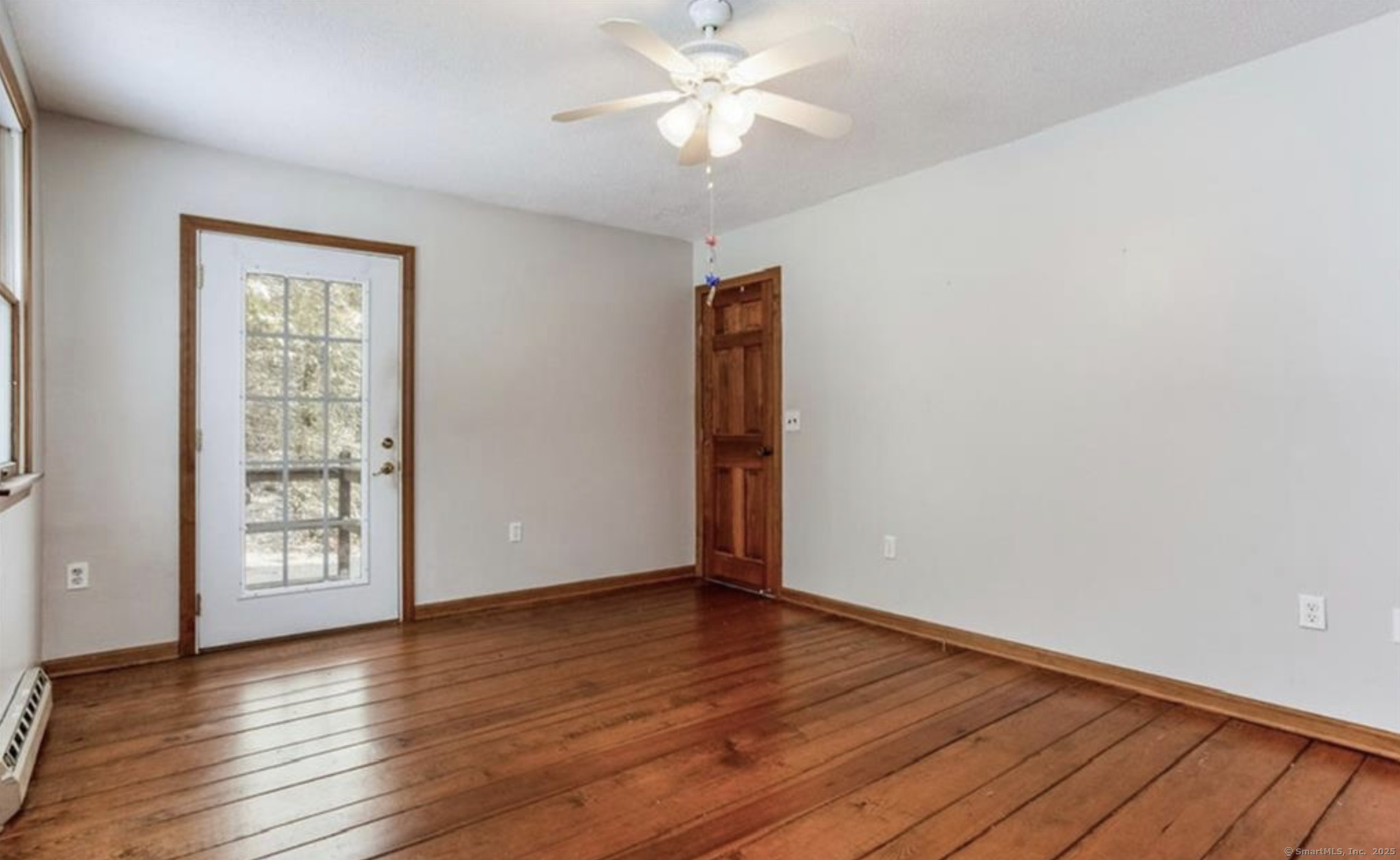 Harwinton, Connecticut 06791, United States, 3 Bedrooms Bedrooms, ,2 BathroomsBathrooms,Residential,Active,144914