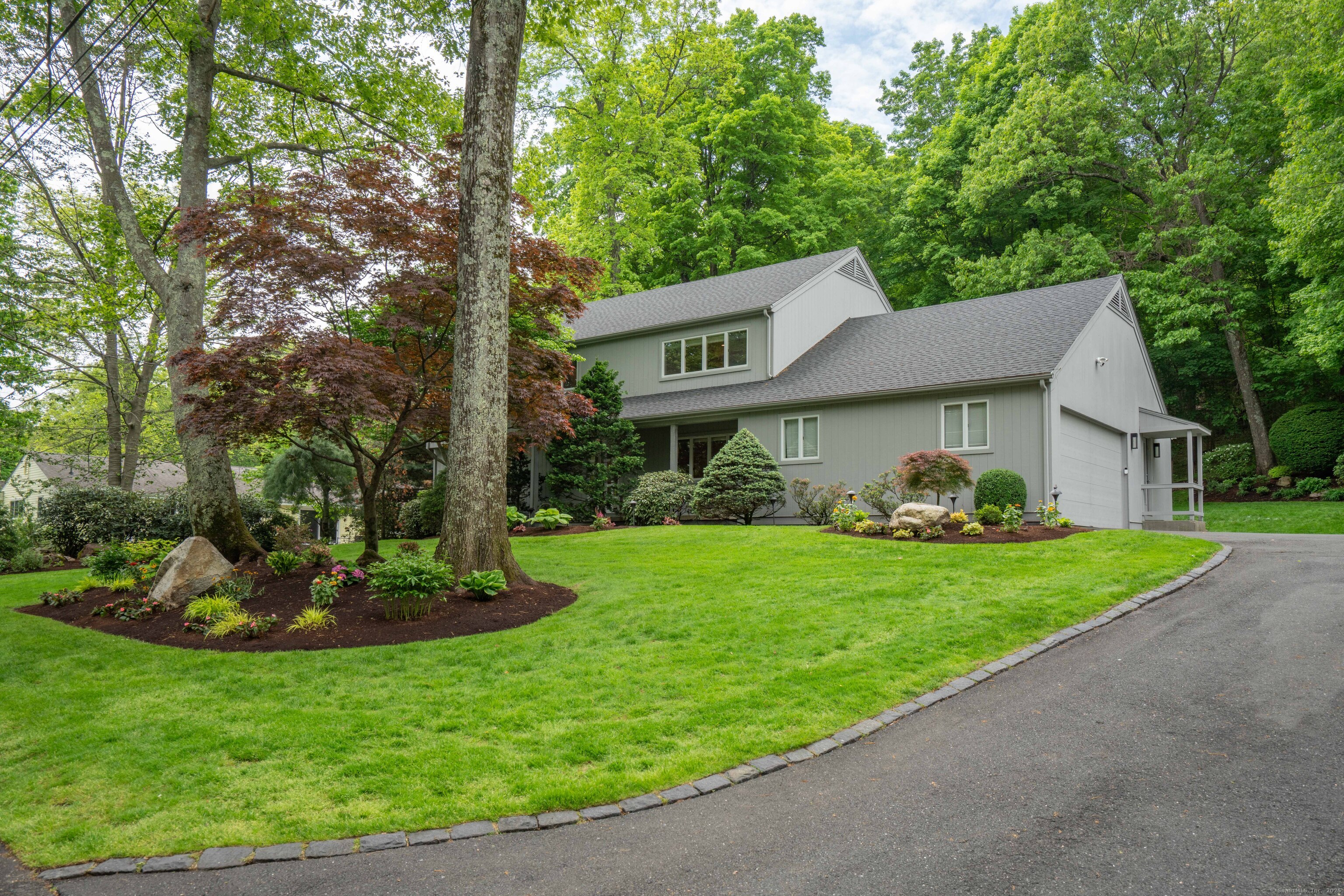 79 Arlen Way