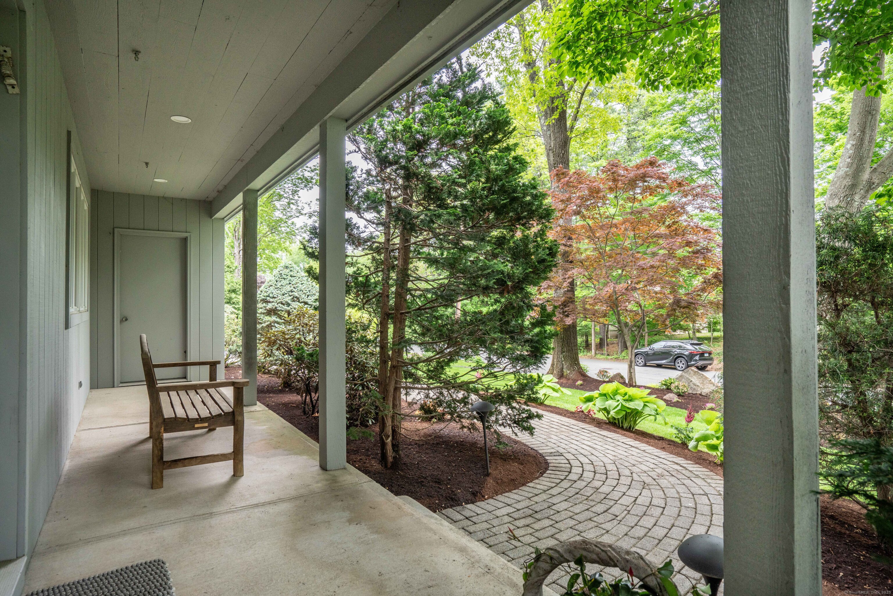 79 Arlen Way