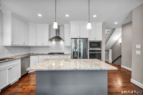Tiny photo for 14 Yorkshire Court #14, Farmington, CT 06032 (MLS # 24178077)
