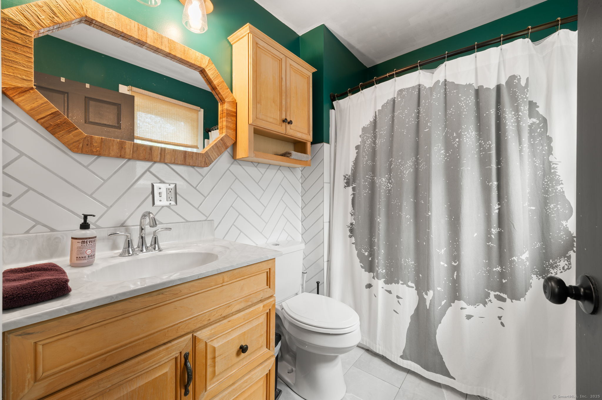 49 N Wawecus Hill Road, Norwich, Connecticut image 7