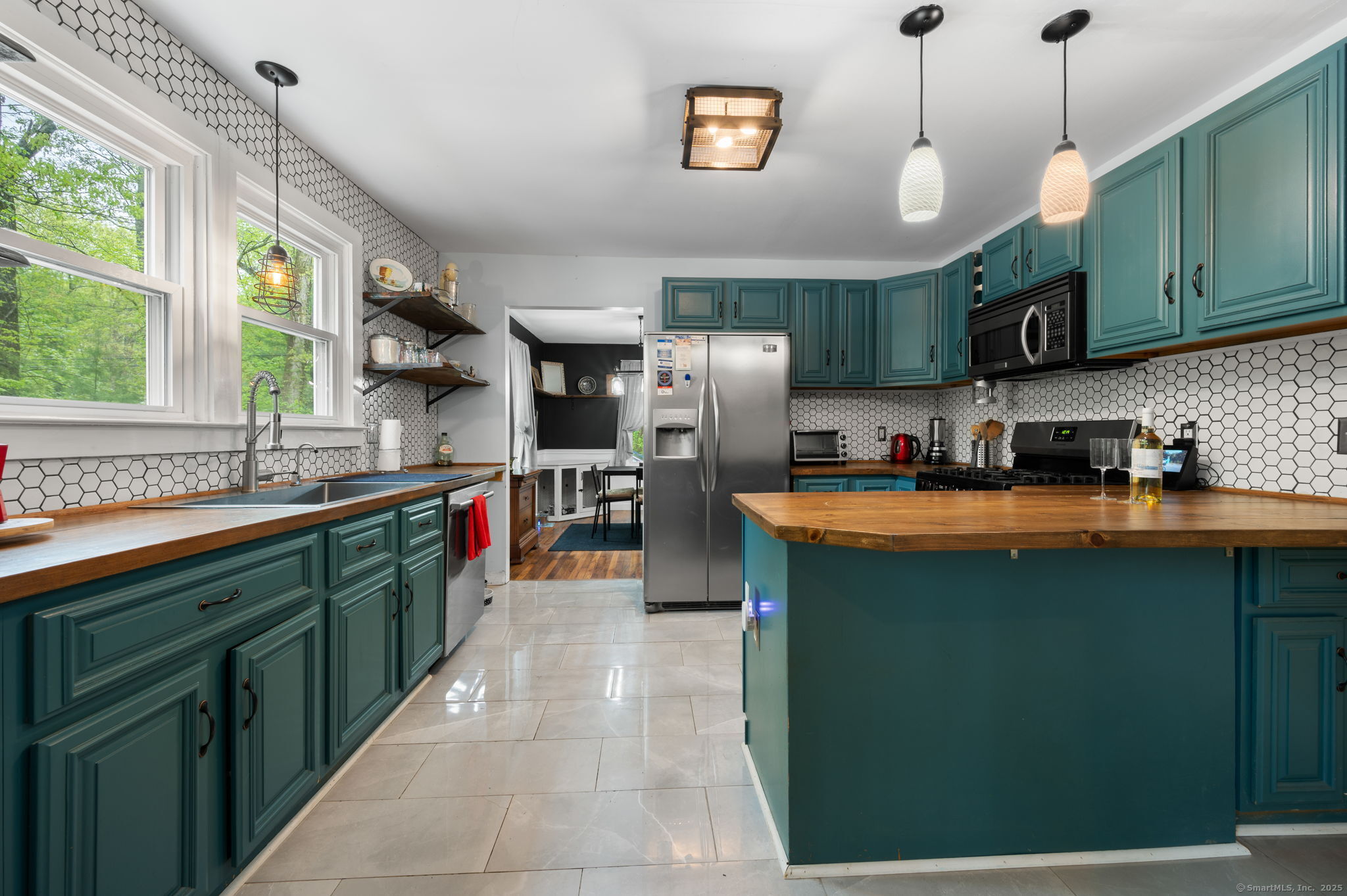 49 N Wawecus Hill Road, Norwich, Connecticut image 8