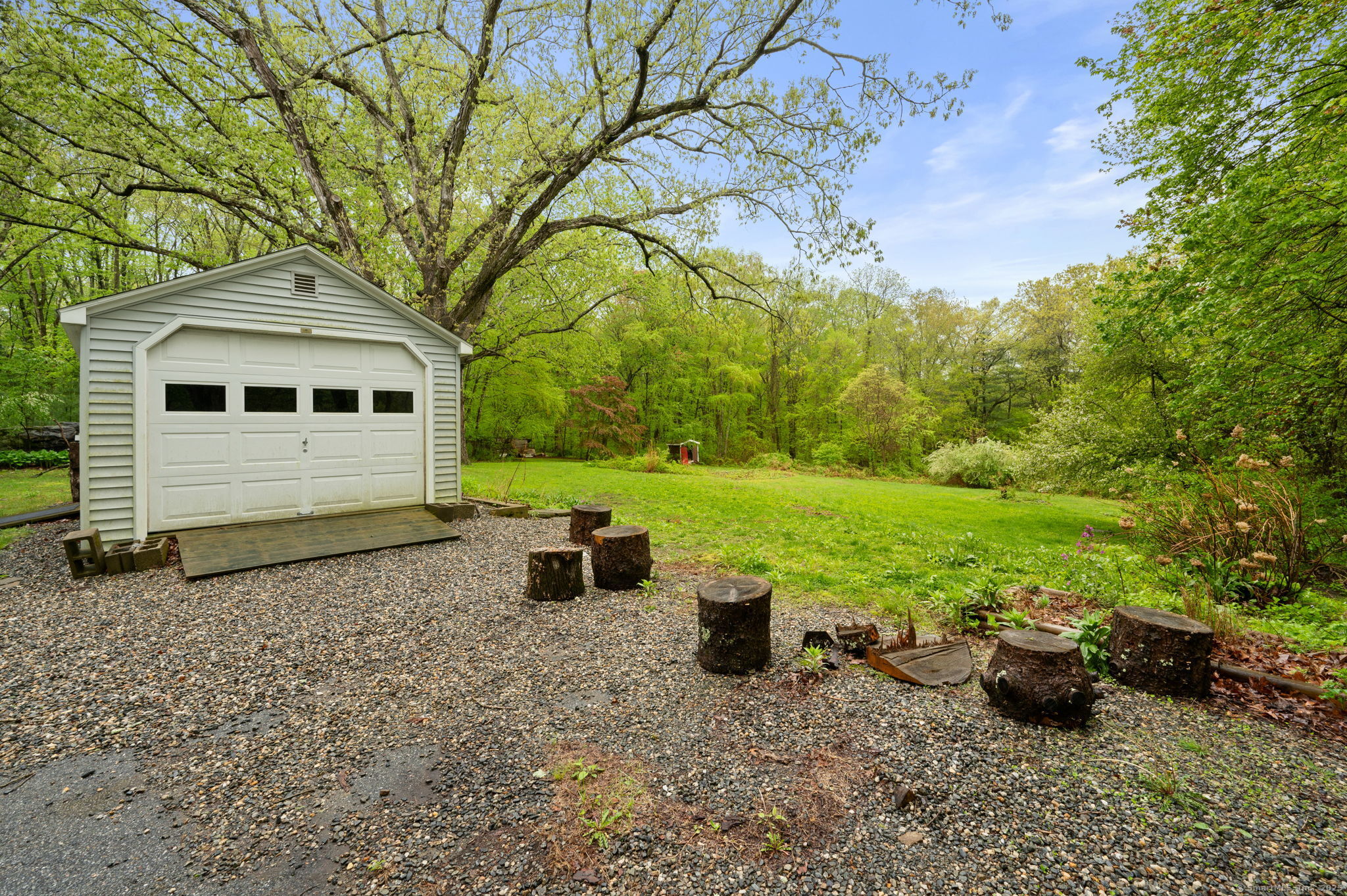49 N Wawecus Hill Road, Norwich, Connecticut image 21