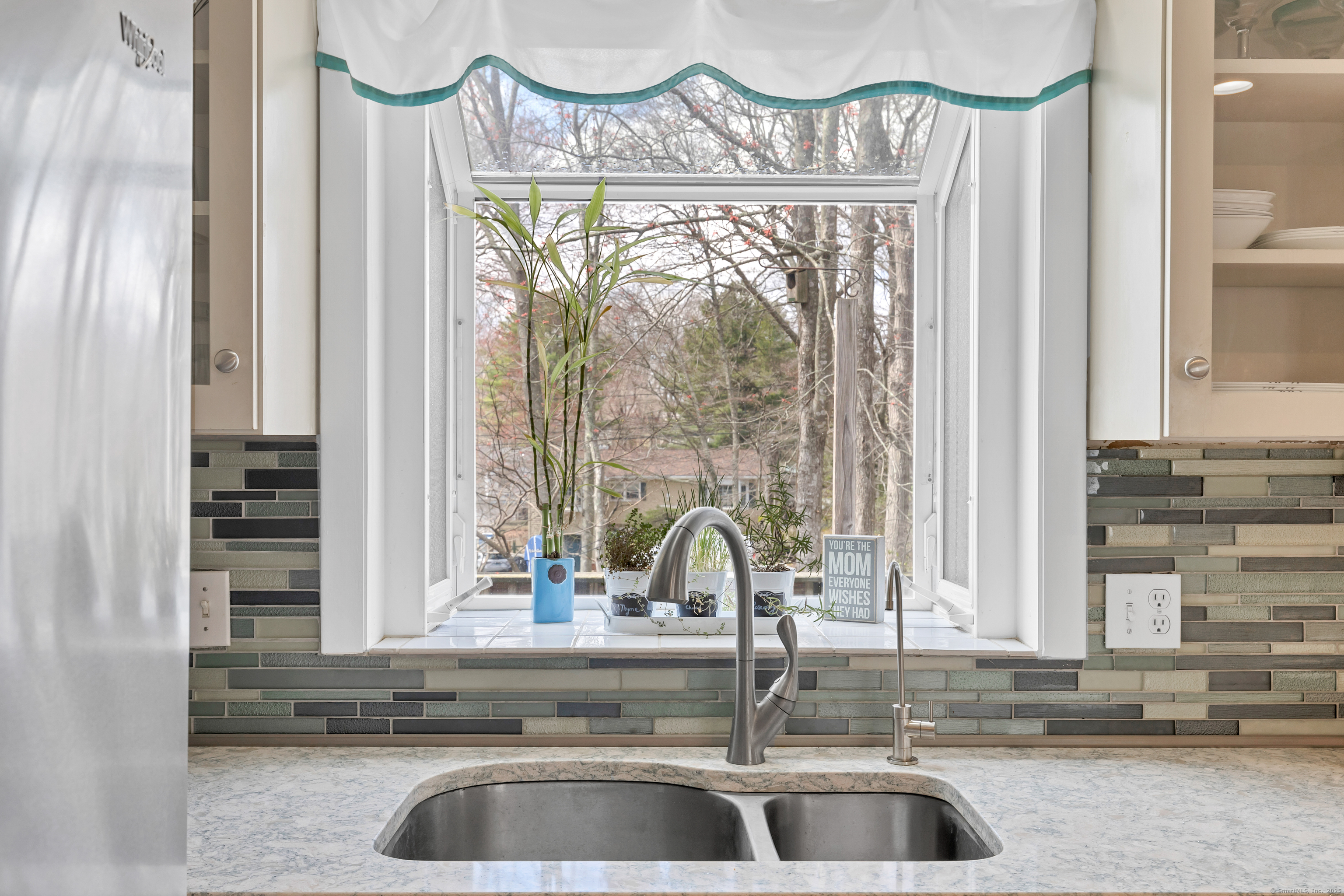 76 Oakwood Road, East Lyme, Connecticut image 12