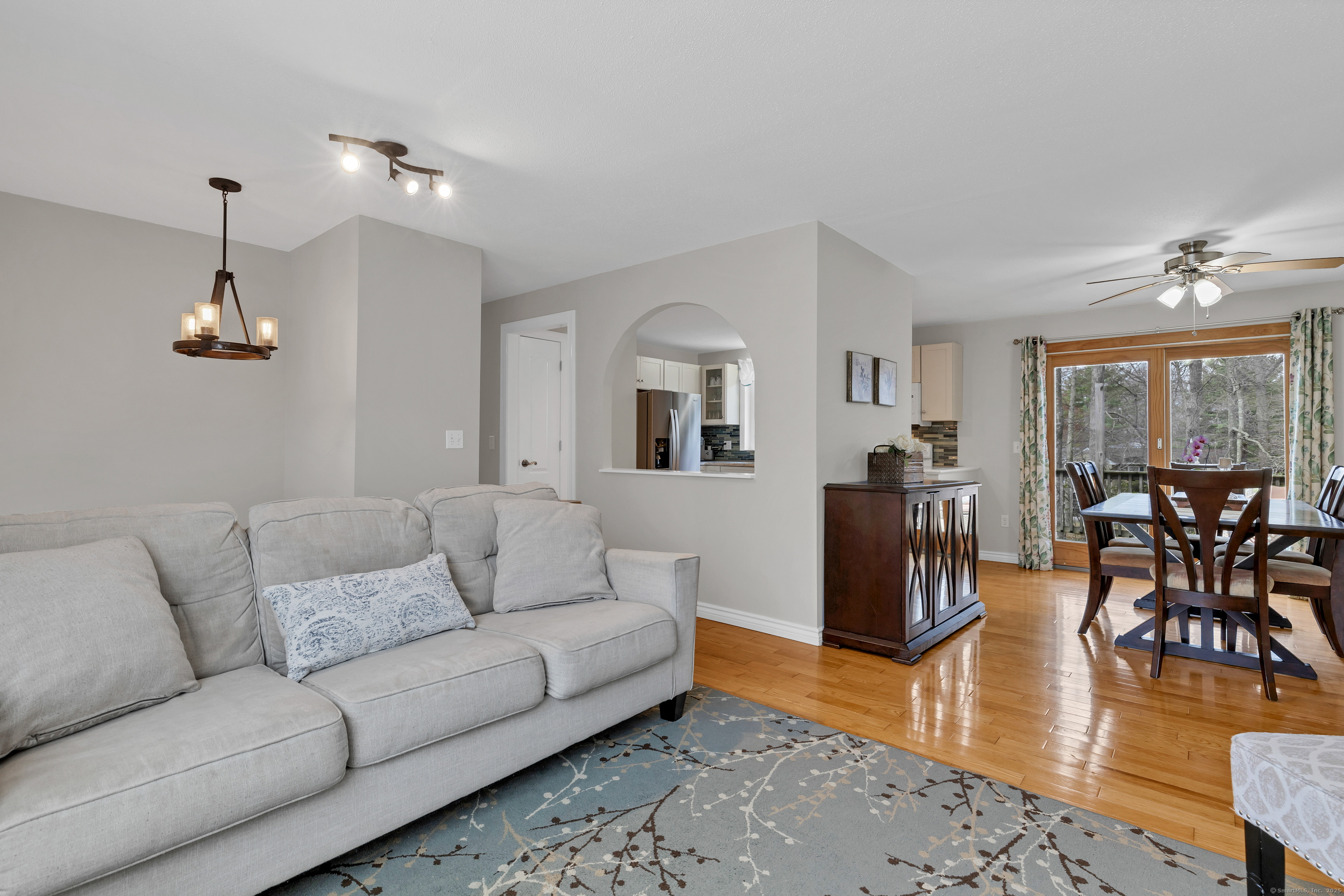 76 Oakwood Road, East Lyme, Connecticut image 8