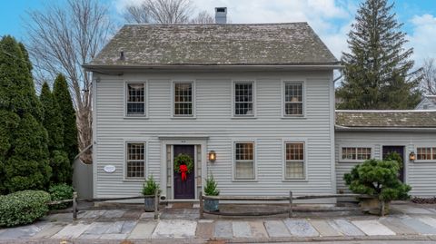 Photo of 410 Washington Street, Norwich, CT 06360 (MLS # 24143314)