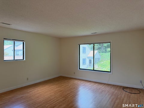 Tiny photo for 4 Sweetbriar Lane #4, Avon, CT 06001 (MLS # 24207973)