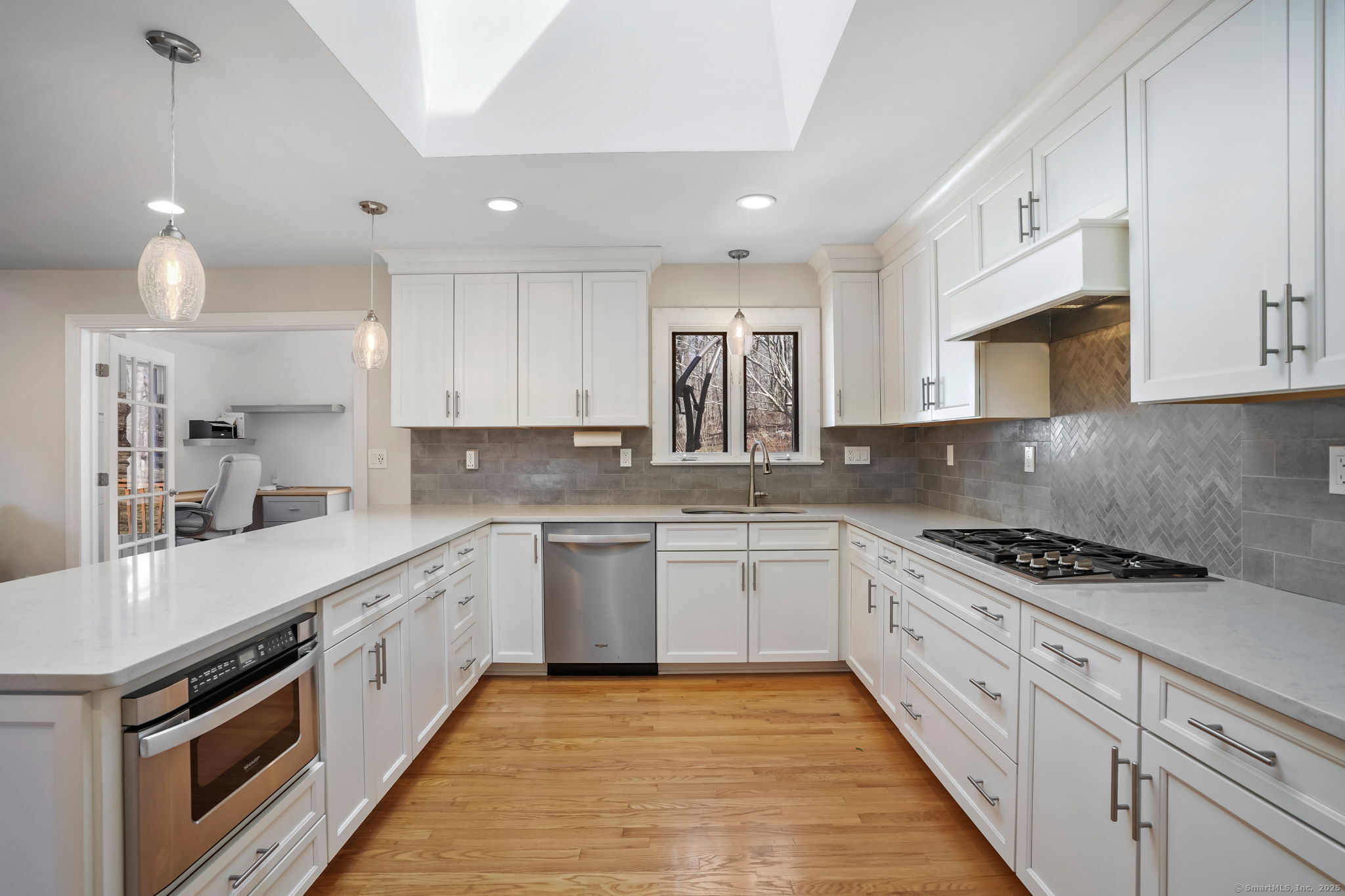 66 Bagburn Road, Monroe, Connecticut image 8
